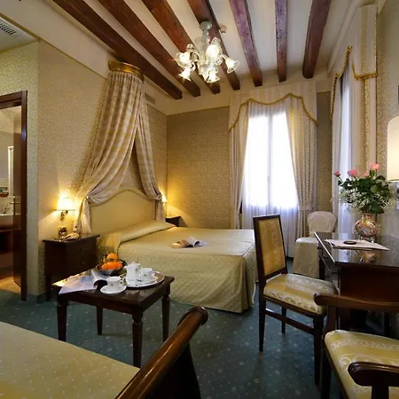 Ca' D'oro 3*