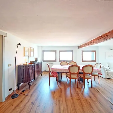 Dolcevita N 304 Rialto Mercato Apartment *