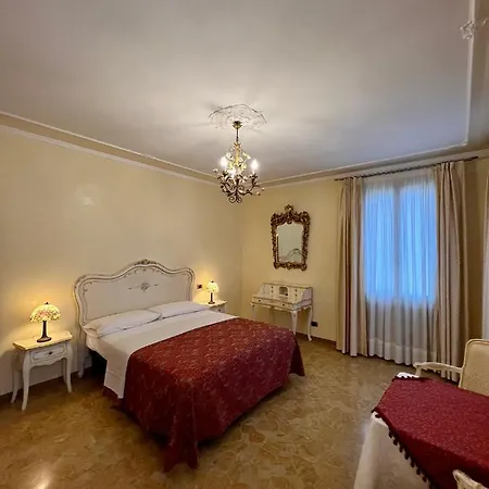 Guest house Inn Venice Venice