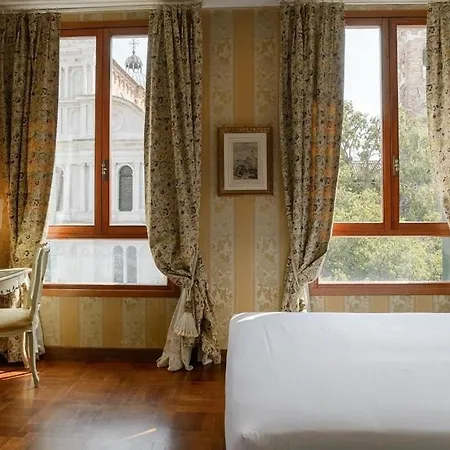 San Zaccaria Hotel