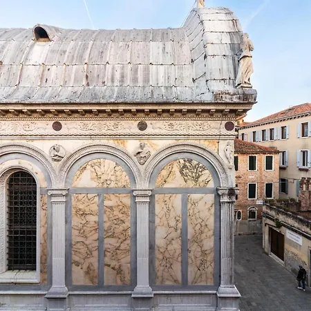 Palazzo Miracoli Apartament