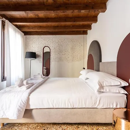 Apartament Palazzo Miracoli Wenecja