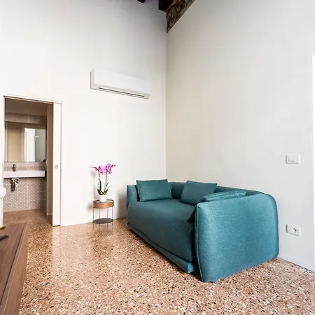 Palazzo Miracoli * Veneza