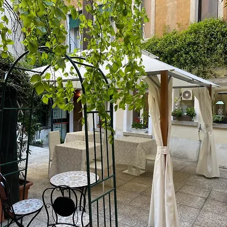 Apostoli Garden Venice