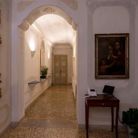 Mocenigo Grand Canal Luxury Veneza