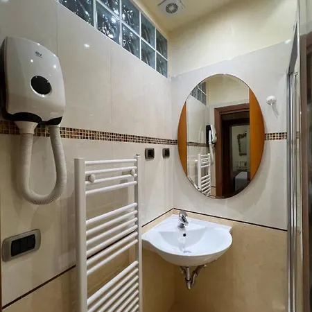 Inn Venice *