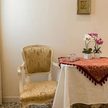 Venice Inn