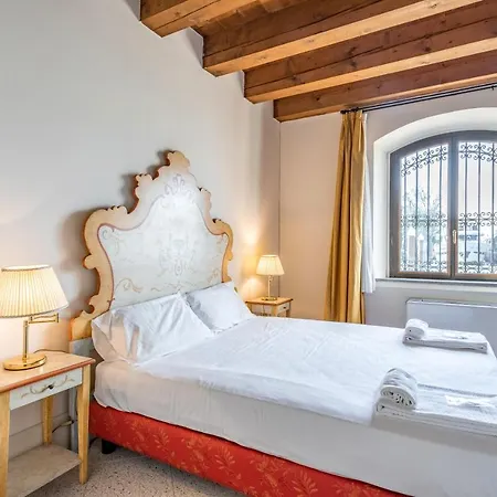Apartment Molino Stucky Burchiello *