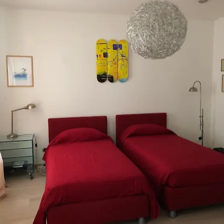 Ghetto Modern Apt For 4, Venice Venice