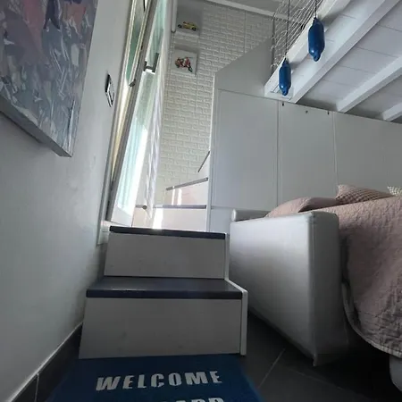 Venicedire Apartment *