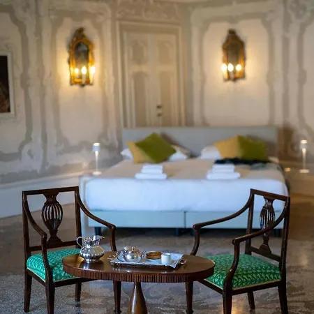 Mocenigo Grand Canal Luxury Veneza