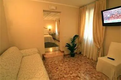 Hotel Mercurio