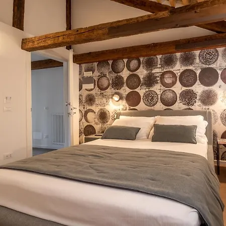 Guest house La Finestra Sulle Beccarie 2*