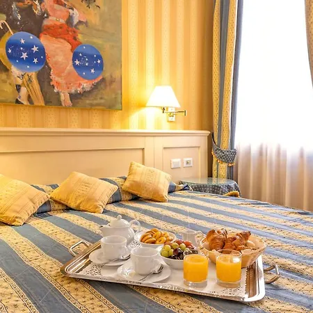 Отель Bella 4*