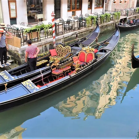 Apartment Le Pizzocchere Venice