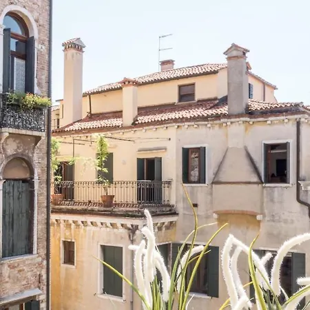San Polo Design By Wonderful Italy Apartment Venice