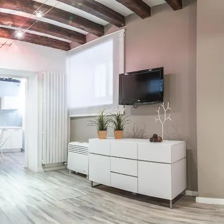 San Polo Design By Wonderful Italy Apartment