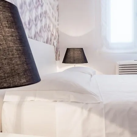 Apartment San Polo Design By Wonderful Italy *