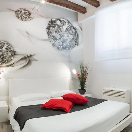 San Polo Design By Wonderful Italy Venice