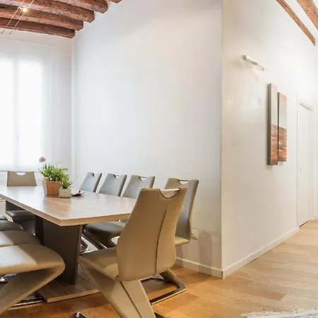 Apartment San Polo Design By Wonderful Italy