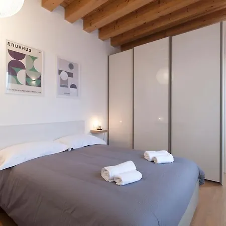 Bauhaus Apartment