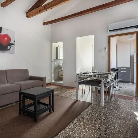 Apartment Ca' Giorgia Balcony House