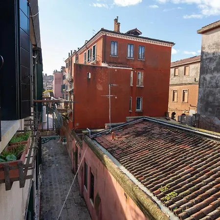 Ca' Giorgia Balcony House *