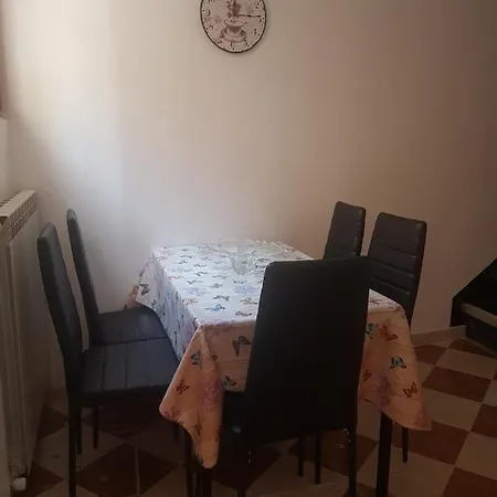 The Adorable House In Real Apartment Venice