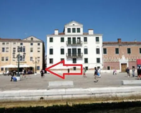 Apartment Ca Lirica *