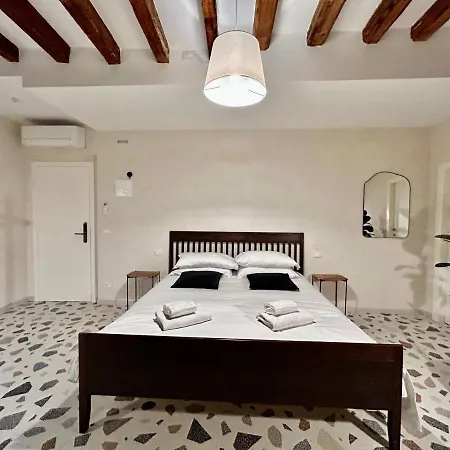 Farini Wi-fi Guest house *