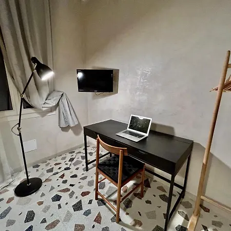 Guest house Farini Wi-fi Venice
