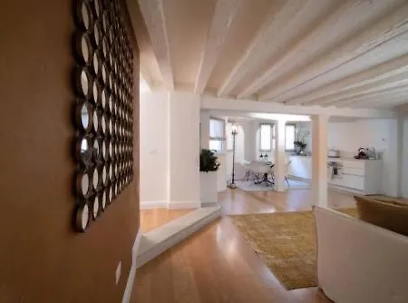Appartement San Marco 1776 *