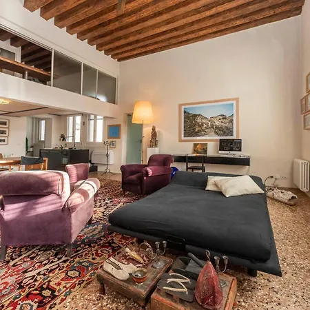 Casanova Apartment *