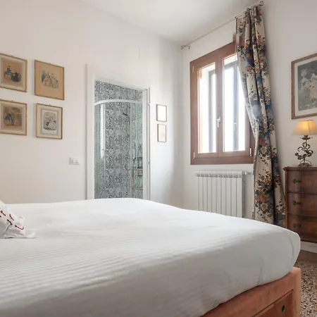 Apartment Tiepolo In The Biennale District R&r Venice