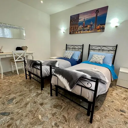 Apartament 3 Da Letto - House 1 Wenecja
