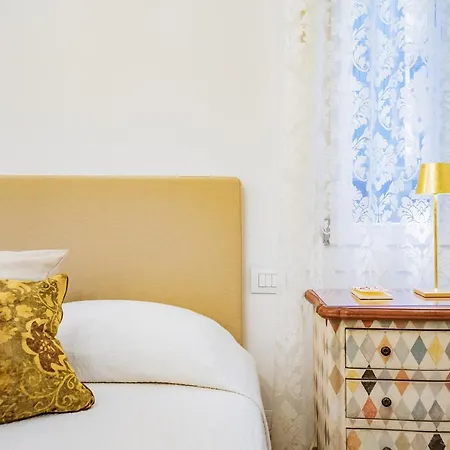 Apartamento Ca' San Beneto Completely Refurbished In A Fabulously Area Venecia
