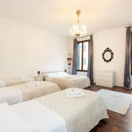 Apartment Dimora De Le Romite Venice