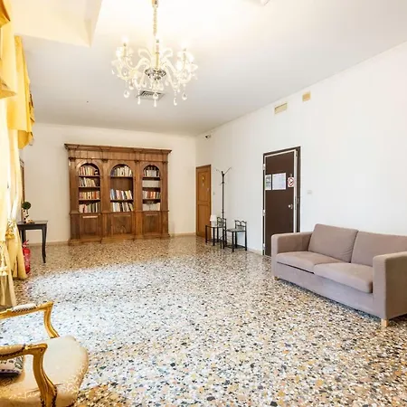 Apartment Dimora De Le Romite Venice