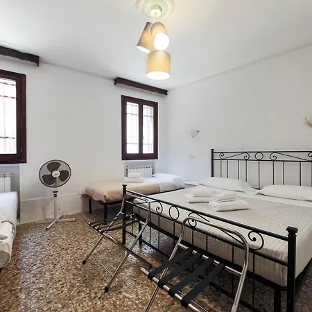 Apartment San Stae Wifi Ac