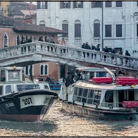 Apartment Ca Marga Cannaregio - Venetian Style 2 Bedroom Venice
