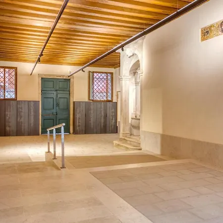 Palazzo Bonvicini 10 Apartment Venice