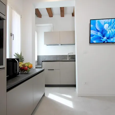 Modern Art Apartment Venedig