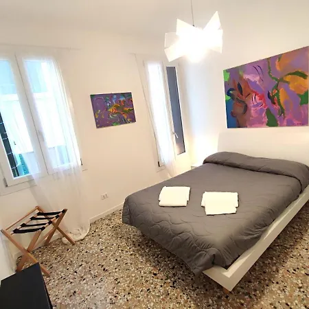 Ca San Luca Apartment *