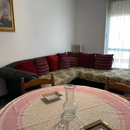 Apartment Iris Hosting Per Famiglie