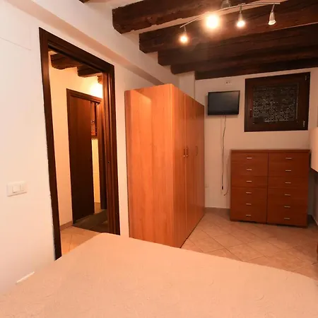 Do Pozzi Apartment *