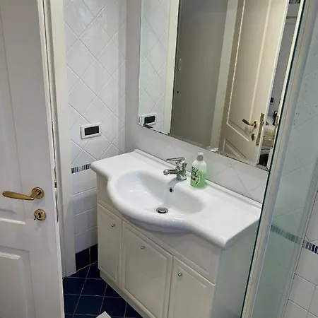Beatiful Modern Flat Centre With Private Lounge Area Relax Apartment *