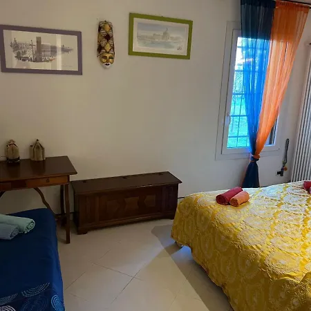 Beatiful Modern Flat Centre With Private Lounge Area Relax Venice