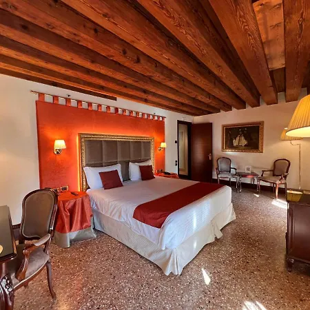 Ruzzini Palace 4*