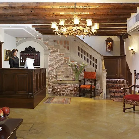 Palazzo Priuli 4*