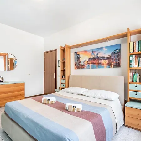 Apartment Fragole Venice *